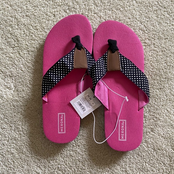 merona flip flops